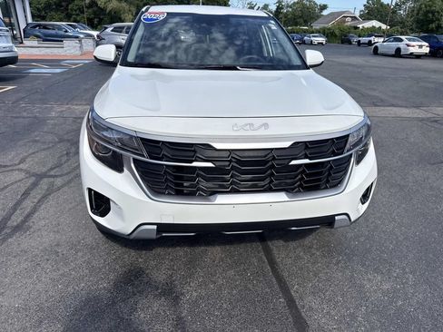 Used 2025 Kia Seltos LX AWD/4WD image 11