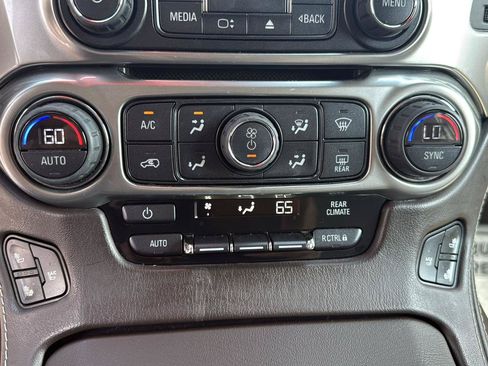 Used 2016 Chevrolet Suburban LTZ AWD/4WD image 22