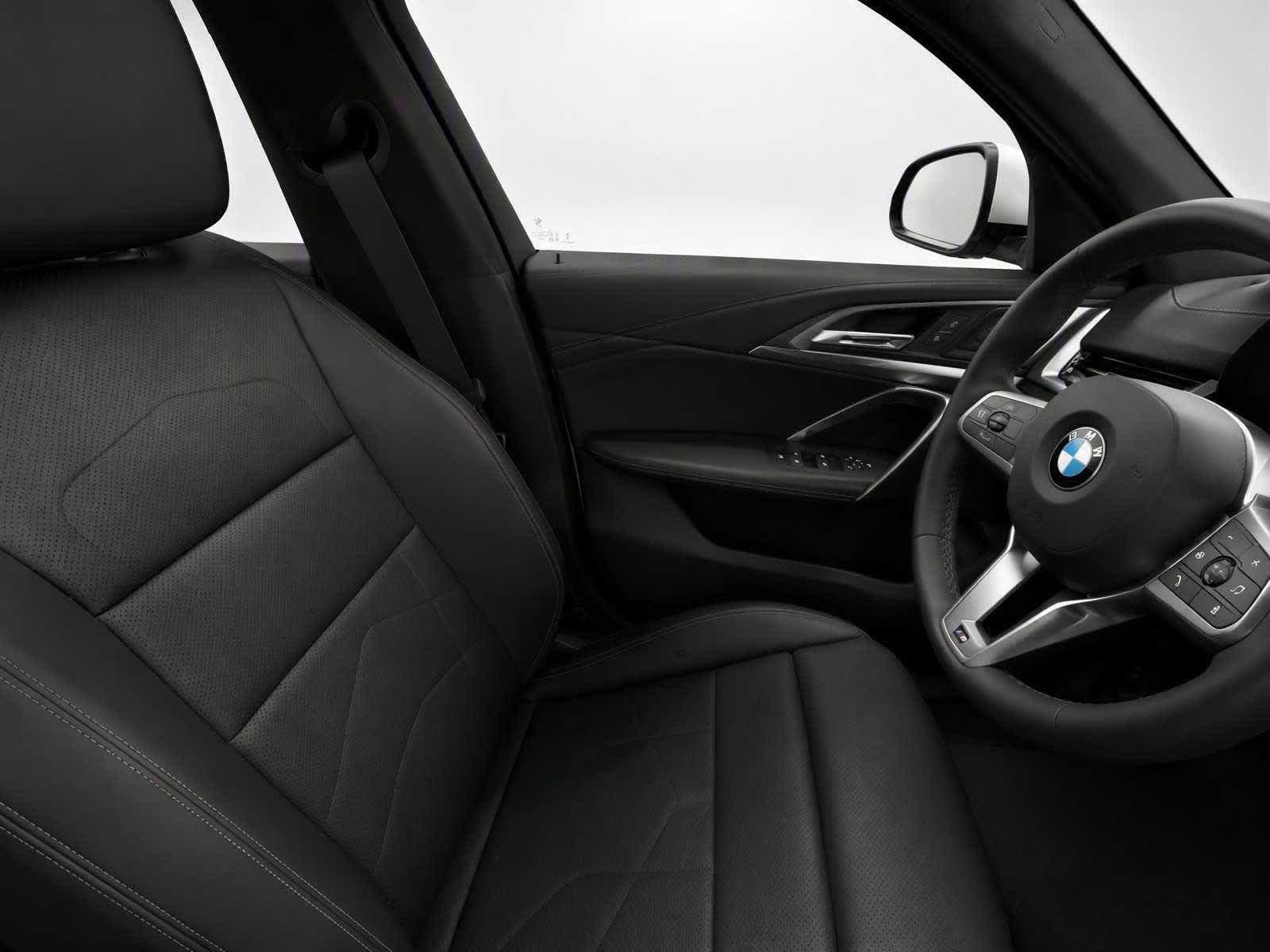 New 2026 BMW X2 xDrive28i w/ Convenience Package AWD/4WD image 10
