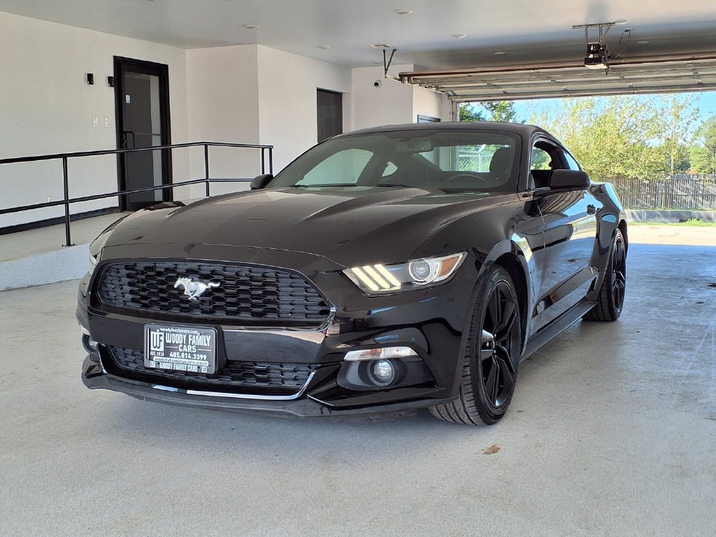 Used 2017 Ford Mustang Coupe w/ Ecoboost Performance Package RWD image 23