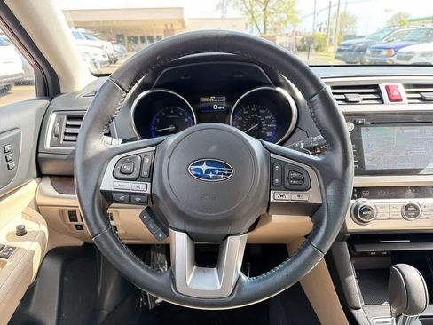 Used 2017 Subaru Outback 3.6R Limited AWD/4WD image 28