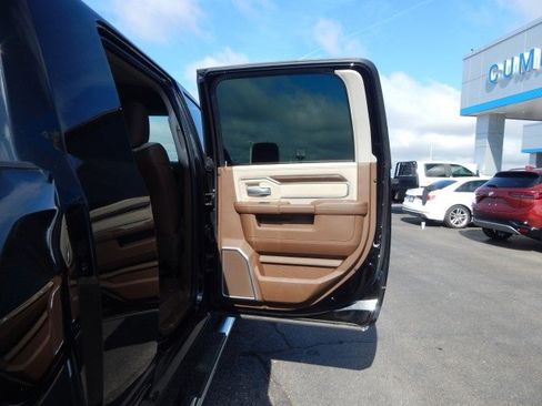 Used 2023 RAM 3500 Laramie image 16