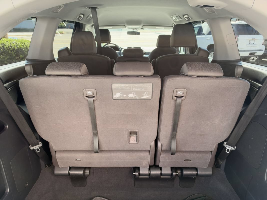 Used 2019 Honda Odyssey EX image 15