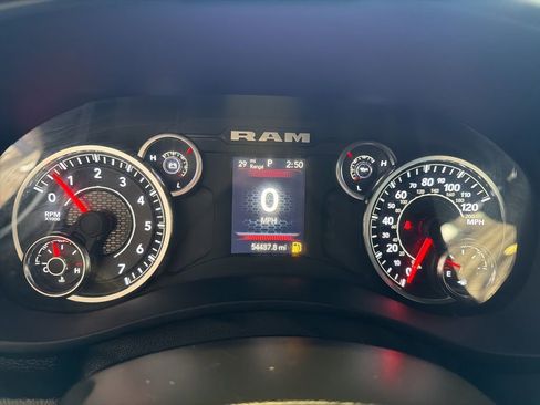 Used 2024 RAM 2500 Big Horn image 10