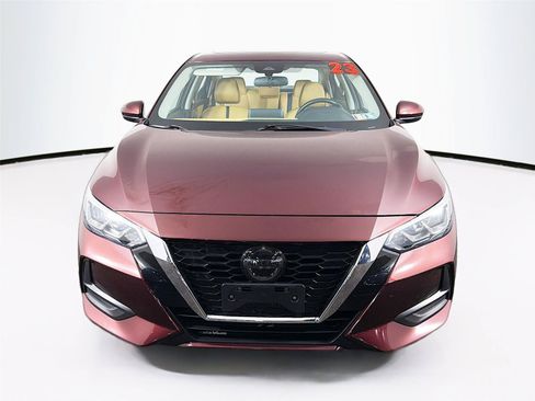 Used 2023 Nissan Sentra SV w/ SV Premium Package FWD image 6
