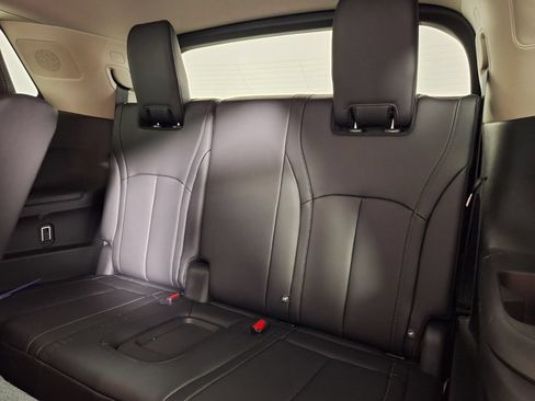 Used 2026 INFINITI QX60 Luxe w/ Cargo Package AWD/4WD image 10