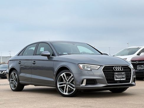 Used 2018 Audi A3 2.0T Premium w/ Convenience Package image 2