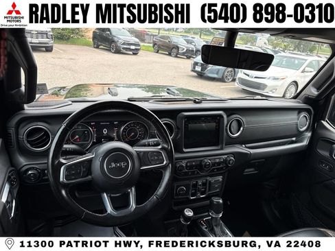 Used 2022 Jeep Gladiator Overland w/ Popular Equipment Package AWD/4WD image 13