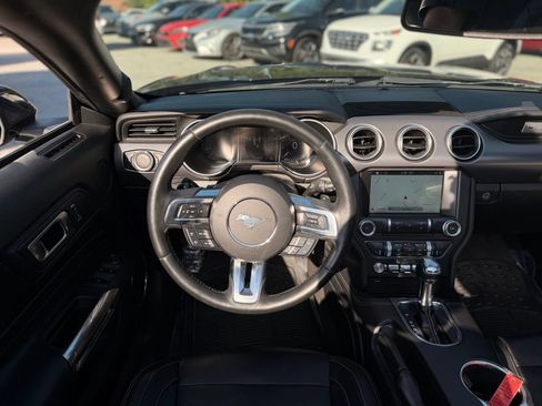 Used 2018 Ford Mustang Premium w/ Equipment Group 201A RWD image 38