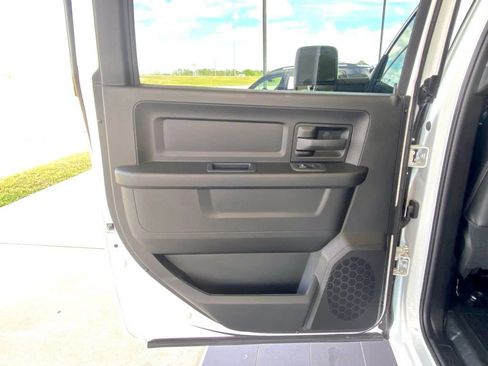 New 2026 RAM 5500 Tradesman AWD/4WD image 19