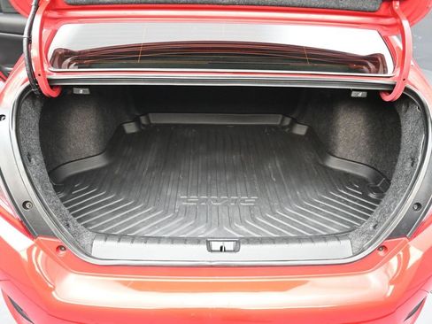 Used 2021 Honda Civic Sport image 32