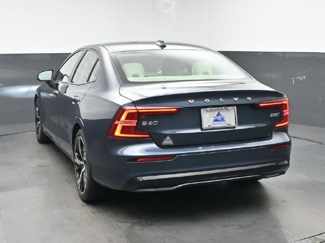 Used 2020 Volvo S60 T5 Momentum FWD image 7