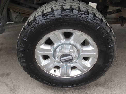 Used 2019 Ford F350 XL w/ XL Value Package image 5