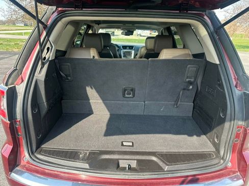 Used 2017 GMC Acadia Limited SLT image 13