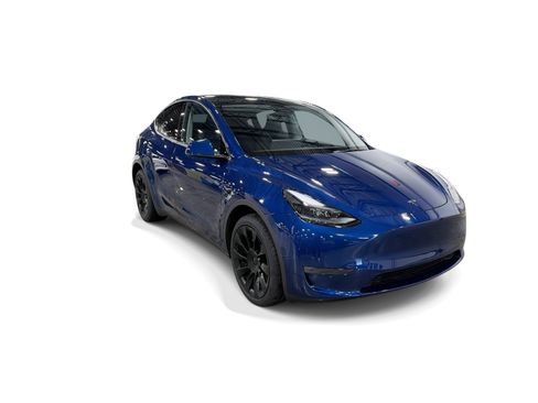 Certified 2023 Tesla Model Y Long Range AWD/4WD image 8