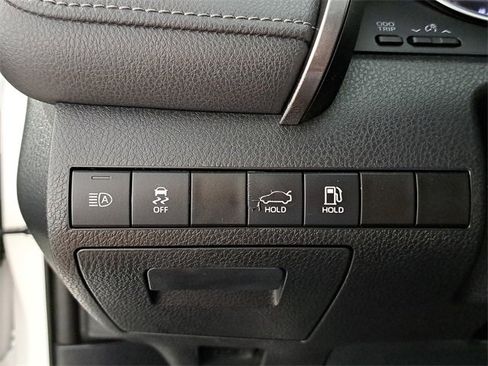 Used 2023 Toyota Camry LE image 23