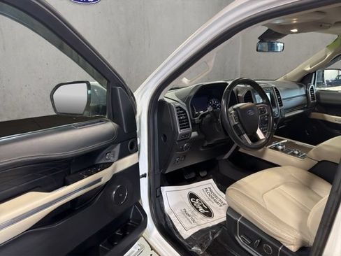 Used 2021 Ford Expedition Platinum AWD/4WD image 19