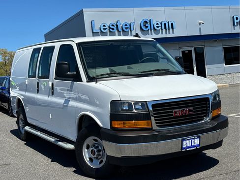 Certified 2024 GMC Savana 2500 w/ Driver Convenience Package RWD image 3