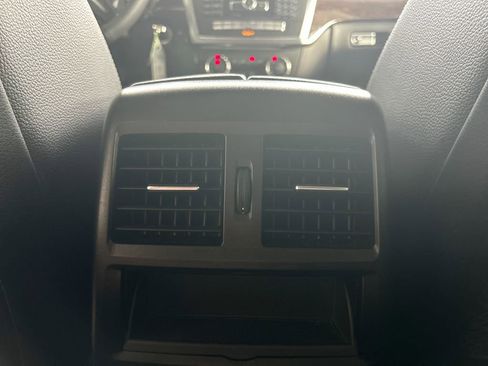 Used 2012 Mercedes-Benz ML 350 4MATIC image 33