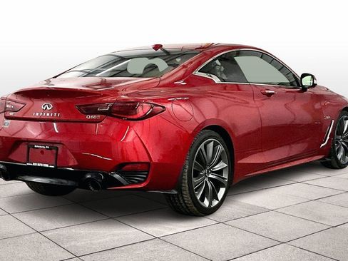 Used 2018 INFINITI Q60 Red Sport 400 w/ Pro Active Package image 11