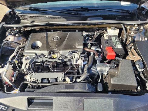 Used 2019 Toyota Camry LE image 26