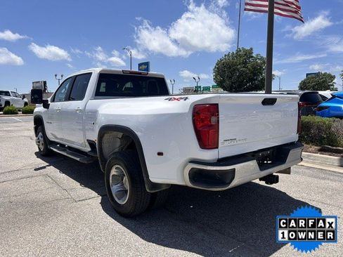 Used 2025 Chevrolet Silverado 3500 LT AWD/4WD image 2