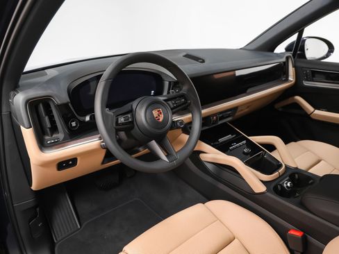 New 2026 Porsche Cayenne AWD/4WD image 45