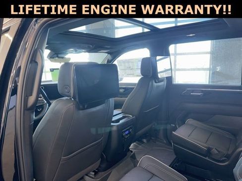 New 2026 Chevrolet Suburban Premier image 27