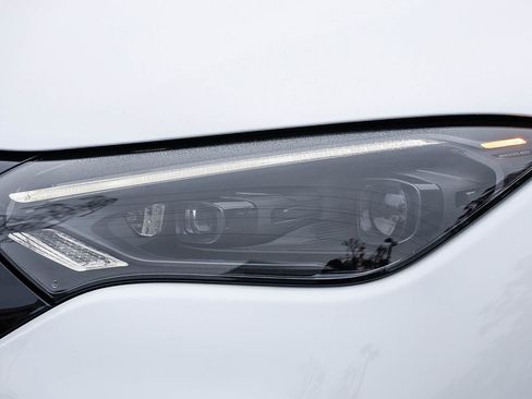 Used 2023 Mercedes-Benz EQE 500 4MATIC Sedan image 7