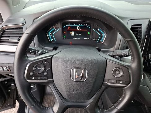 Used 2023 Honda Odyssey EX-L image 20