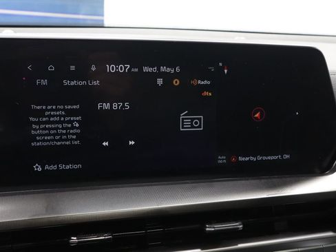 Used 2025 Kia Telluride S FWD image 3