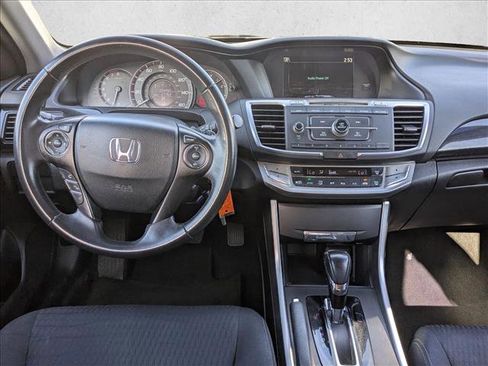 Used 2015 Honda Accord Sport image 16
