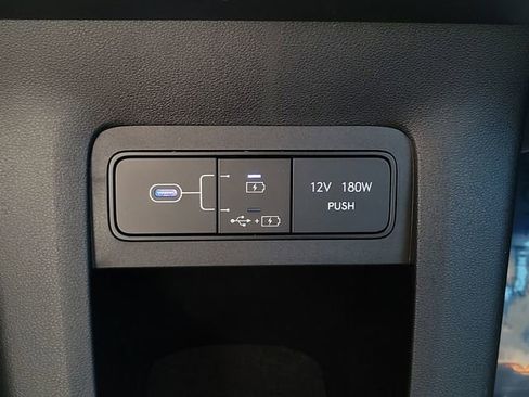 Used 2025 Hyundai Ioniq 5 SEL image 29