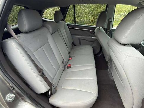 Used 2012 Hyundai Santa Fe GLS AWD/4WD image 29