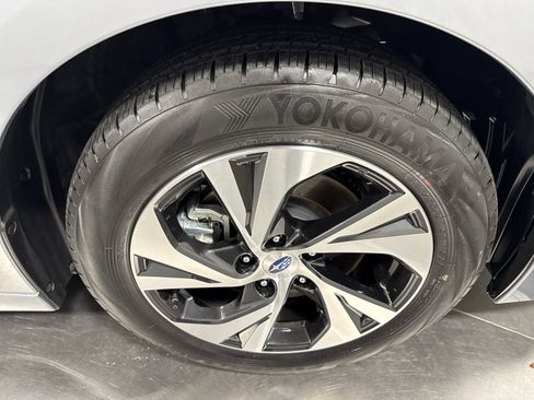 Used 2024 Subaru Legacy Premium AWD/4WD image 15