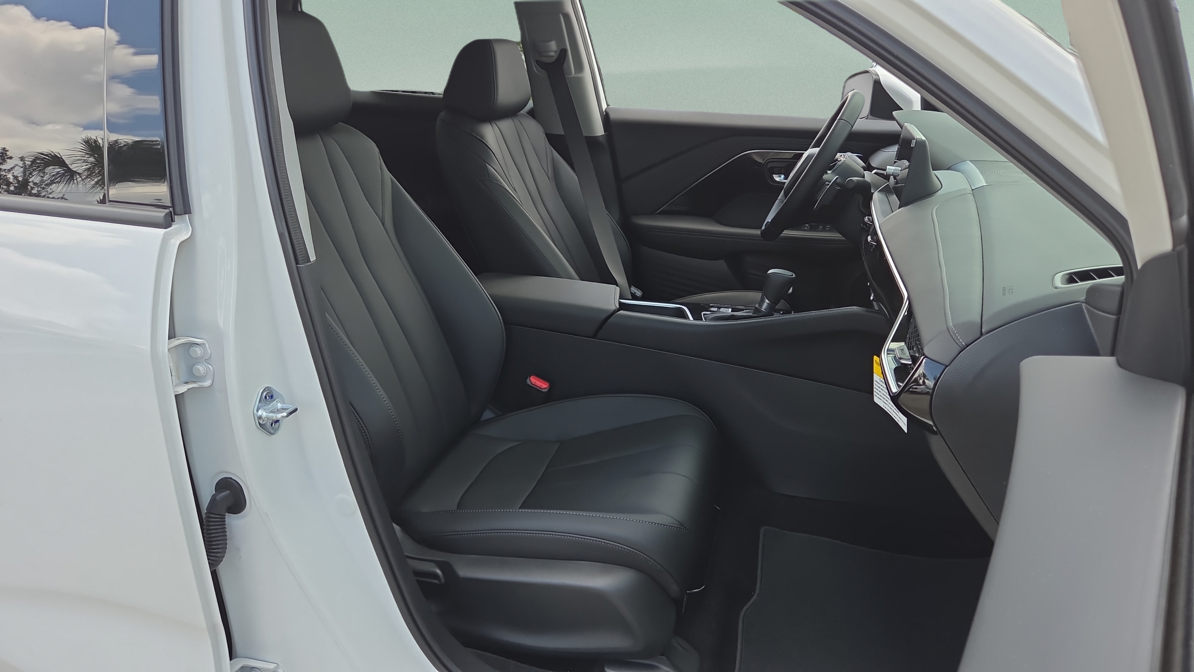 Certified 2026 Acura ADX FWD image 17