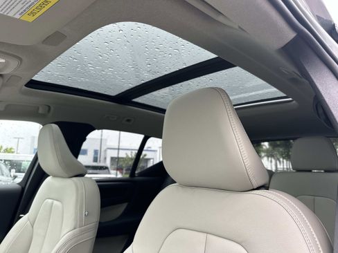 New 2026 Volvo XC40 B4 Plus w/ Climate Package image 24