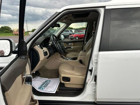 Used 2016 Land Rover LR4 HSE AWD/4WD image 10