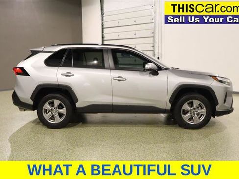 Used 2024 Toyota RAV4 XLE w/ Convenience Package image 8