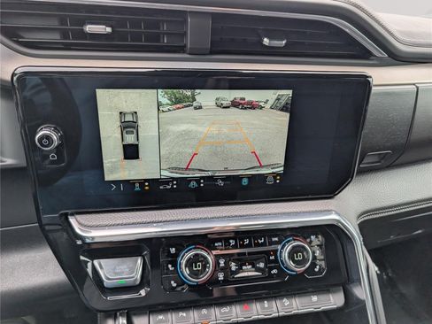 Used 2023 GMC Sierra 1500 Denali w/ Denali Reserve Package AWD/4WD image 29