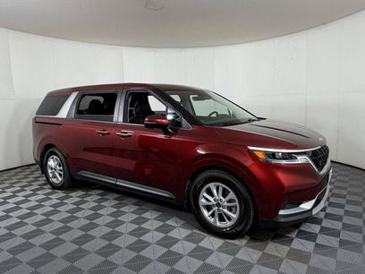 Used 2024 Kia Carnival LX