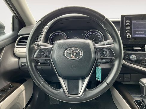 Used 2023 Toyota Camry SE AWD/4WD image 14