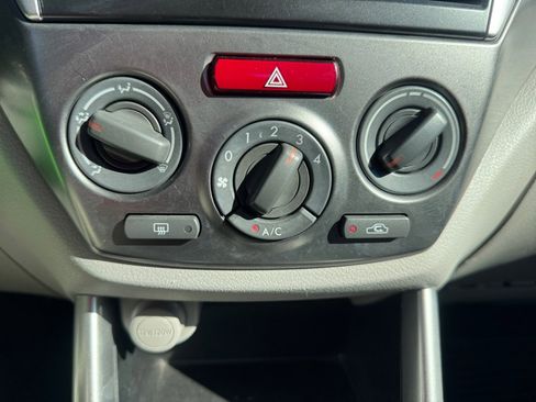 Used 2013 Subaru Forester 2.5X image 22