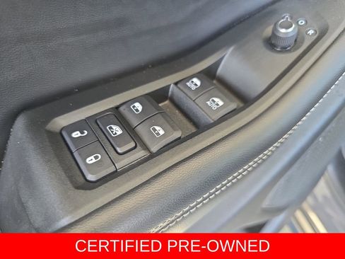 Used 2024 Jeep Grand Cherokee L Limited w/ Black Appearance Package AWD/4WD image 30