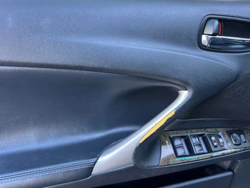 Used 2012 Lexus IS 250 w/ Premium Pkg Value Edition RWD image 12