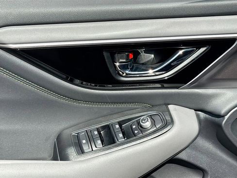 Certified 2025 Subaru Outback Onyx Edition image 25