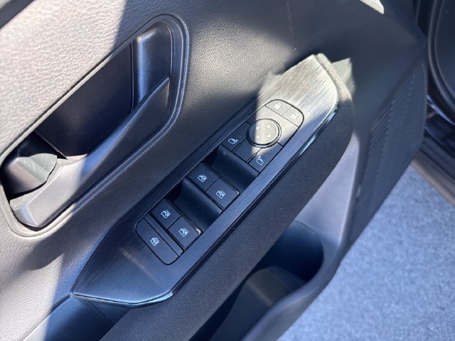 New 2027 Nissan Kicks S FWD image 11