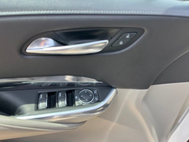 Used 2020 Cadillac XT4 Luxury FWD image 14