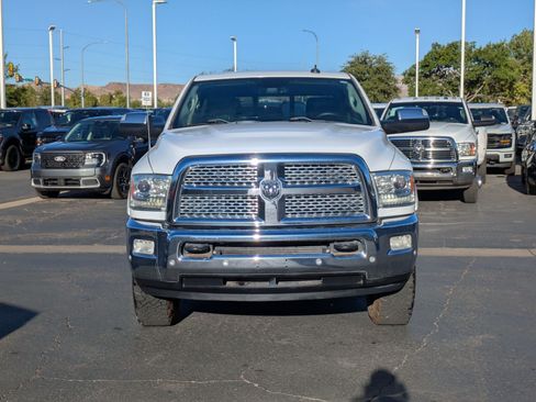 Used 2017 RAM 2500 Laramie AWD/4WD image 9