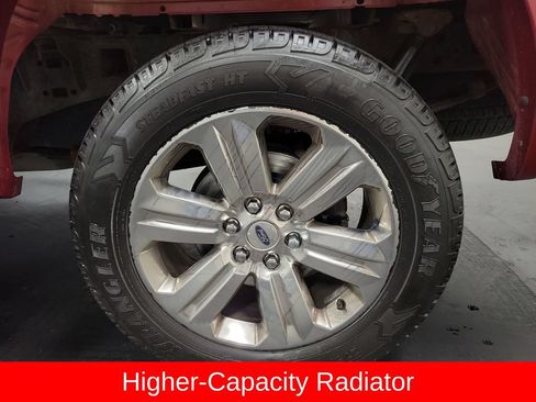 Used 2018 Ford F150 Lariat AWD/4WD image 11